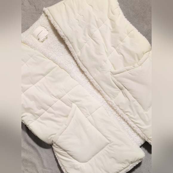 Anthropologie $150 Puffer Quilted Kimono Vest Sherpa Lined Women's "One Size" - Picture 9 of 11